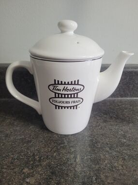 Tim Hortons White Ceramic Teapot with Lid - Toujours Frais